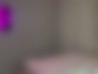 Live cam show with KaraTacke - Sexy on CamSodaAdn
