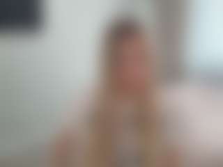 Live cam show with KaraTacke - College Mature on Cam Slut