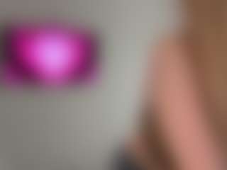 KaraTacke's Live Sex Cam Show