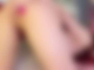Live cam show with KatyaKozlov - Facial Piercings on TastyBlacksLive