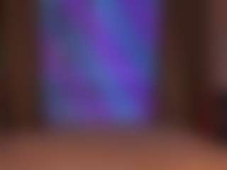 Live cam show with Assie - Blonde Hair on CamSextacy