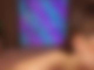 Live cam show with Assie - Blonde Hair College on eurowanks.com