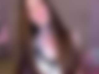 Live cam show with Lira - Brown Hair on SxyPornLive