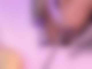 Live cam show with LunaaCurly - Pov on TeamSkeetLive
