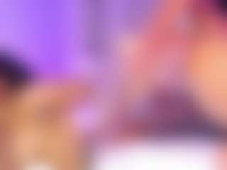 Live cam show with LunaaCurly - Small Tits on TeamSkeetLive