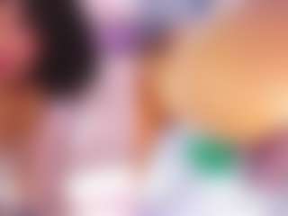 Live cam show with LunaaCurly - Ass Bouncing on sexylive.show
