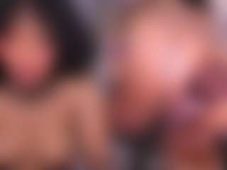 Live cam show with LunaaCurly - College Brown Hair on xplaylive.com