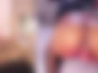 Live cam show with LunaaCurly - Ebony on Camsoda | colombia