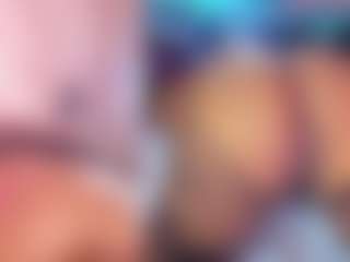 Live cam show with LunaaCurly - Thick on sexylive.show