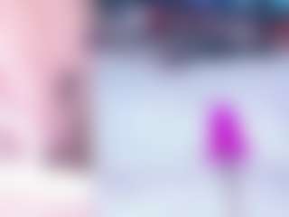 Live cam show with LunaaCurly - Brown Hair on Camsoda