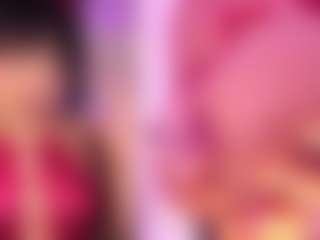 Live cam show with LunaaCurly - College Brown Hair on Latina Girls
