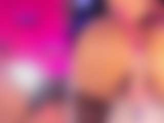 Live cam show with LunaaCurly - Foot Fetish Latina on Camsoda | colombia