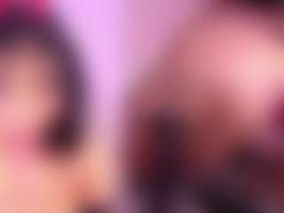 Live cam show with LunaaCurly - Oil on SinfulBabes