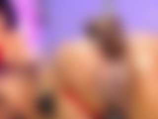 Live cam show with LunaaCurly - Tokenkeno on livesexfox.com