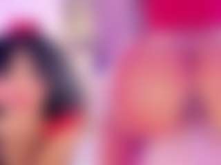 Live-Cam-Show mit LunaaCurly - Black Toys auf Camsoda