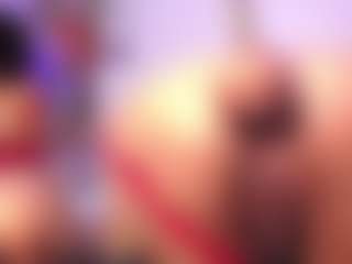 Live cam show with LunaaCurly - Dildo Brown Hair on Camsoda