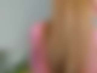 Live cam show with ManiJuana - Young Adult on Camiplay Live