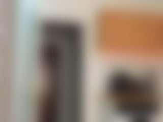 ManiJuana's Live Sex Cam Show