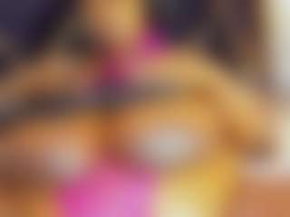 Live cam show with Renatafoxter1 - Gamer MILF on Big Tits