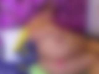 Live cam show with Rizantella - Facial on SquirtSoMuch