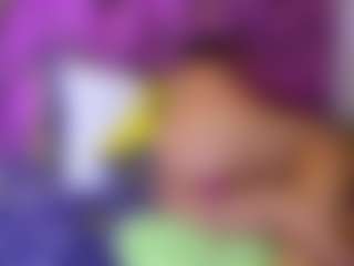 Live cam show with Rizantella - Young Adult on SquirtSoMuch