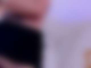 Live cam show with ZaraVesari - Mature on Stripli.com