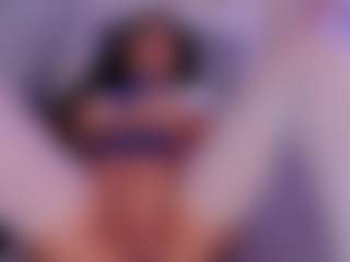 ZaraVesari's Live Sex Cam Show
