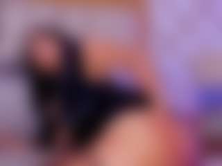 Live cam show with ZaraVesari - Average on Latina Girls