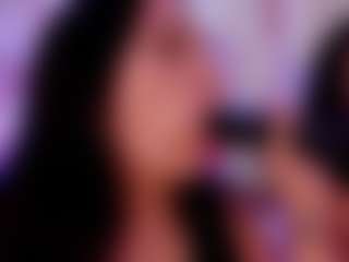 Live cam show with ZaraVesari - Fingering MILF on Camsoda Late Night