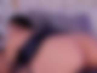 Live cam show with ZaraVesari - Average on Fit Hotties