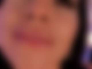 ZaraVesari MILF webcam performer live streaming