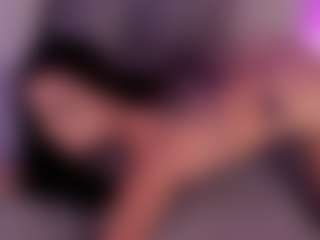 Live cam show with ZaraVesari - Middle Aged on Big Tits