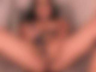Live cam show with ZaraVesari - Mature on chickslive.net