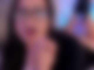 Live cam show with ZaraVesari - Squirt Mature on Camsoda