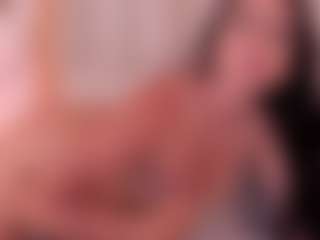 Live cam show with ZaraVesari - Nipple Piercings on Dolls Live