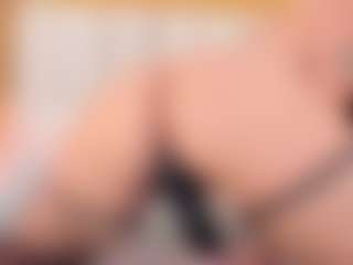Live cam show with ZaraVesari - Nipple Piercings on Camsoda