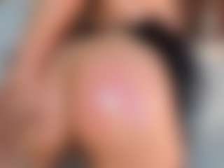 ZaraVesari's Live Sex Cam Show