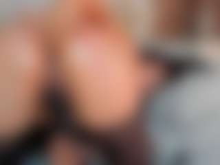 ZaraVesari's Live Sex Cam Show