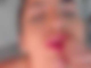 Live cam show with ZaraVesari - Middle Aged on Hubzter Live