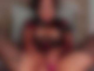 Live cam show with ZaraVesari - Cowgirl on xDating