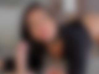 Live cam show with ZaraVesari - Mature Middle Aged on Camming Site