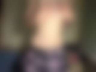 Live cam show with Mia - Ass Clapping on AdultVida.com