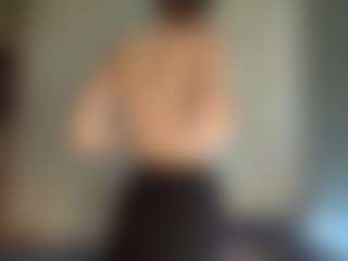 Mia's Live Sex Cam Show