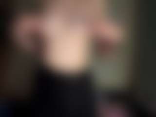 Mia's Live Sex Cam Show