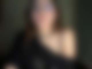 Live cam show with Mia - Lesbian on testsause.com