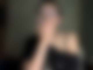 Live cam show with Mia - Lesbian on xfollow cams