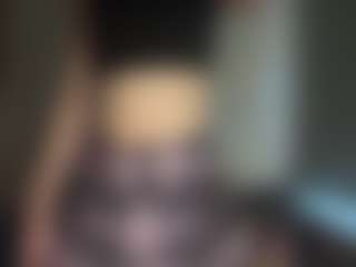 Mia's Live Sex Cam Show
