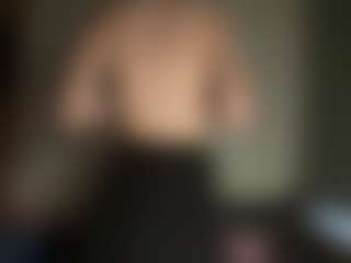 Live cam show with Mia - Ass Clapping on Camsoda