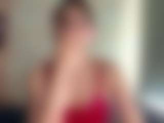 Live cam show with Mia - Granny Brown Hair on Fling VIP Chat