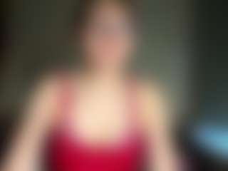 Mia's Live Sex Cam Show